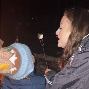 Meet your Posher, Maya